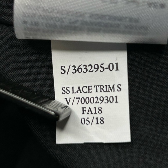 Banana Republic NWT Dress Black 10 Short Sleeve Eyelash Lace Trim Sheath Career - Picture 13 of 16